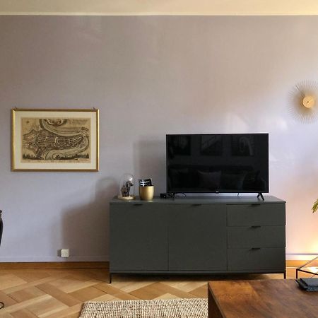 Historical, Bright & Beautiful In Old City - 3Rd Floor Bern Bagian luar foto